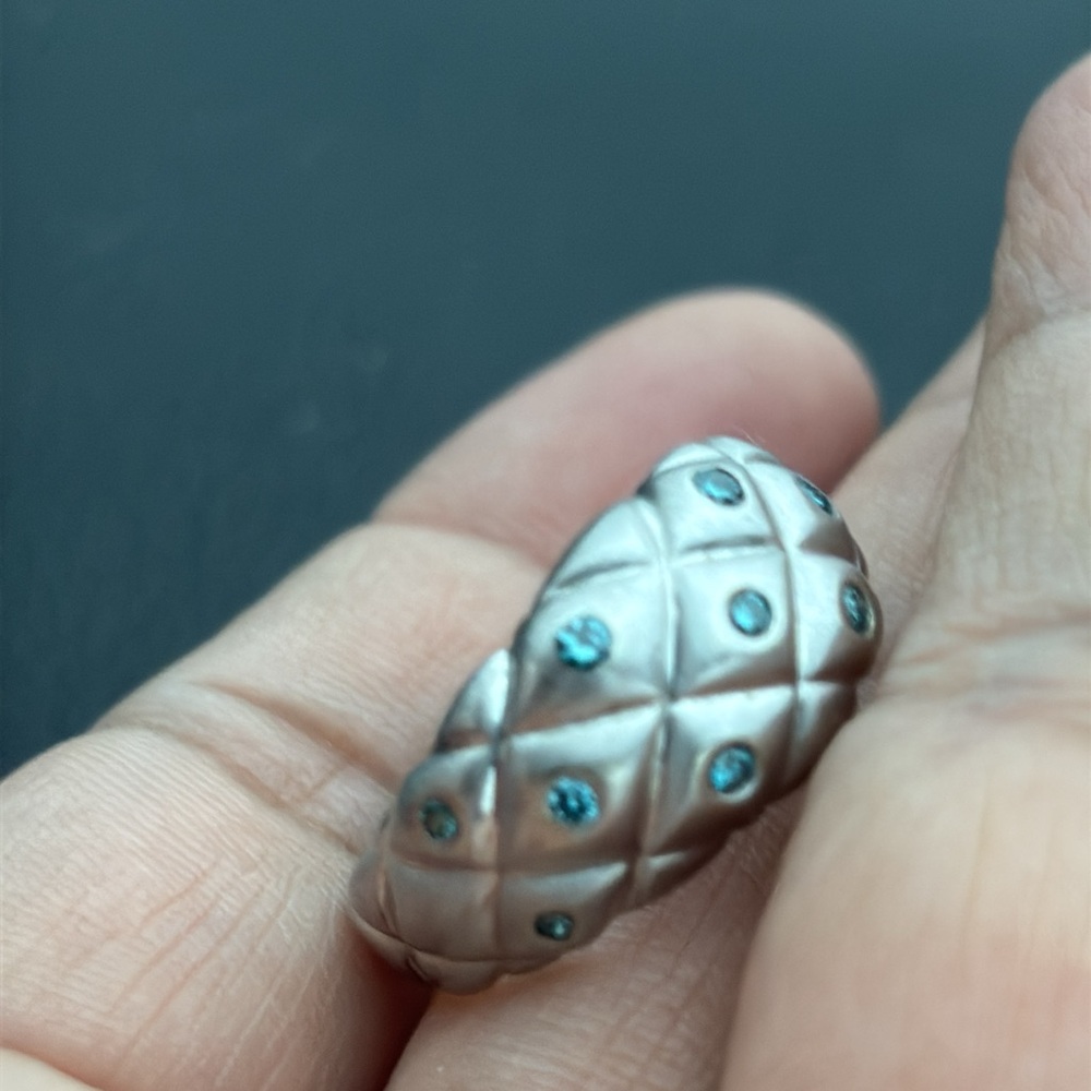 ✨SOLD✨
Exquisite 14k White Gold & Blue Diamond Ring - Picture 4 of 14